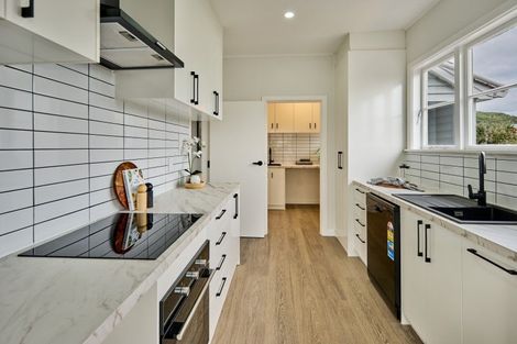 Photo of property in 128a Waiwhetu Road, Waterloo, Lower Hutt, 5011