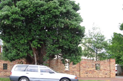 Photo of property in 155 Blockhouse Bay Road, Avondale, Auckland, 0600