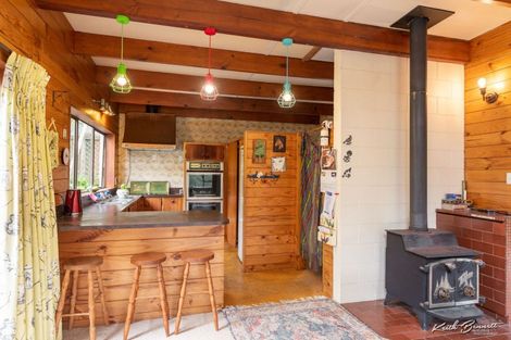 Photo of property in 695 Whitemans Valley Road, Whitemans Valley, Upper Hutt, 5371