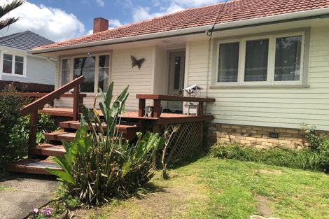 Photo of property in 55 Waipani Road, Te Atatu Peninsula, Auckland, 0610
