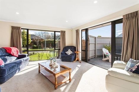 Photo of property in 2 Kimbrace Place, Belfast, Christchurch, 8051