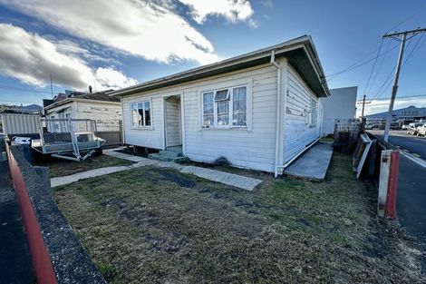 Photo of property in 55 Reid Road, South Dunedin, Dunedin, 9012