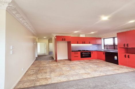 Photo of property in 3/48 Pooks Road, Ranui, Auckland, 0612