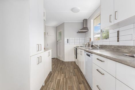 Photo of property in 9 The Bollard, Whitby, Porirua, 5024