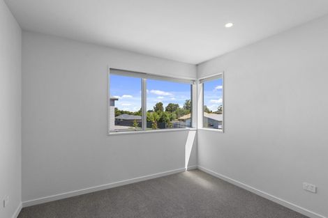 Photo of property in 11 Kakapo Lane, Redwood, Christchurch, 8051
