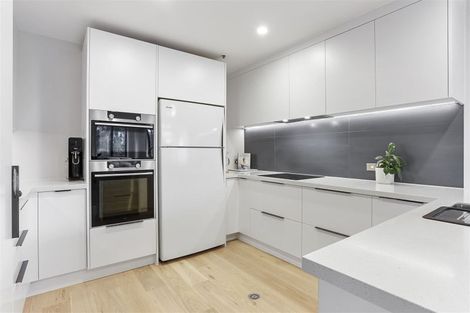 Photo of property in Mon Desir Apartments, 1d/173 Hurstmere Road, Takapuna, Auckland, 0622