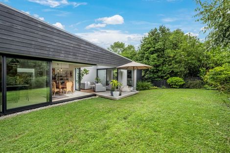 Photo of property in 74b Beach Road, Mellons Bay, Auckland, 2014