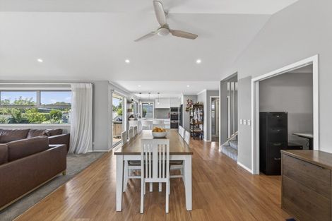 Photo of property in 22 Smith Street, Lepperton, New Plymouth, 4373