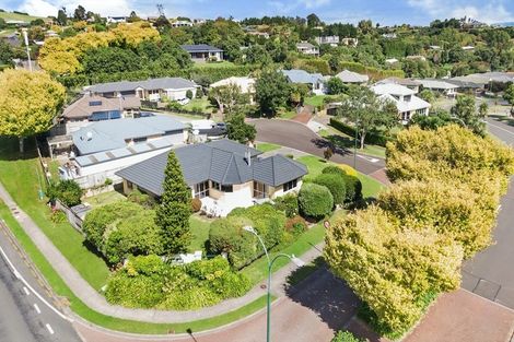 Photo of property in 1 Robinia Place, Ohauiti, Tauranga, 3112