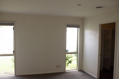 Photo of property in 12 Albizia Avenue, Henderson, Auckland, 0612