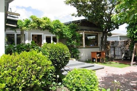 Photo of property in 231 Springfield Road, St Albans, Christchurch, 8014