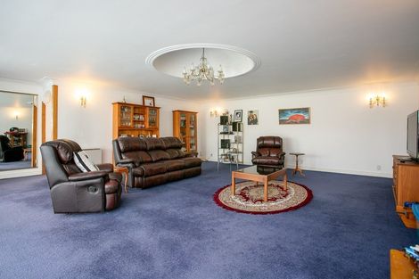 Photo of property in 165a Williams Street, Cambridge, 3434