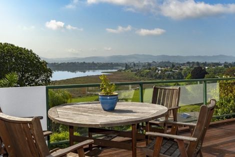 Photo of property in 242 Grange Road, Otumoetai, Tauranga, 3110