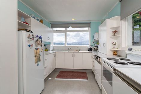 Photo of property in 121 Larnach Road, Vauxhall, Dunedin, 9013