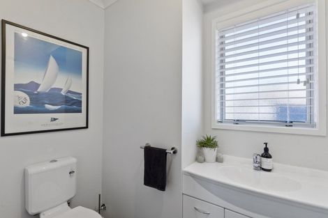 Photo of property in 22 Everton Place, Grandview Heights, Hamilton, 3200