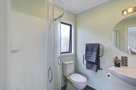 Photo of property in 9 Oxnam Place, Foxton Beach, Foxton, 4815