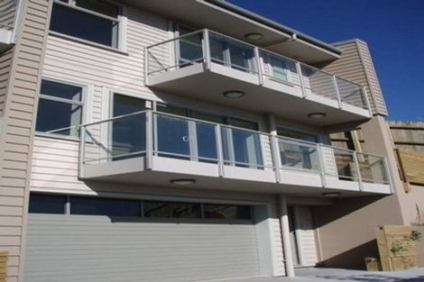 Photo of property in 52d Mandalay Terrace, Khandallah, Wellington, 6035