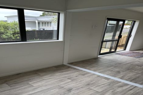 Photo of property in 1/46 Newington Road, Henderson, Auckland, 0612