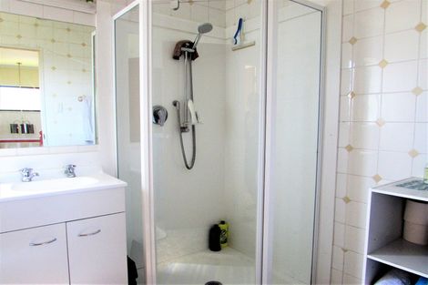 Photo of property in 54 Frobisher Street, Island Bay, Wellington, 6023