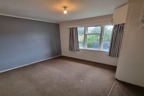 Photo of property in 30 Tomo Street, New Lynn, Auckland, 0600