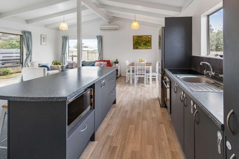 Photo of property in 103b Eversham Road, Mount Maunganui, 3116