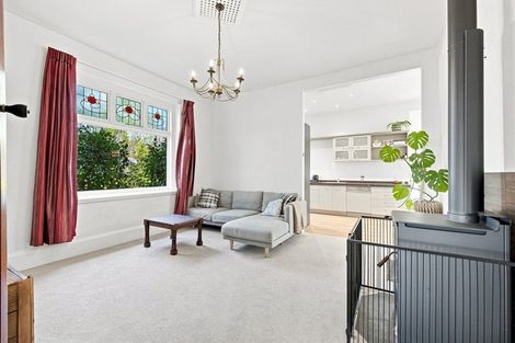 Photo of property in 124 Edward Avenue, Edgeware, Christchurch, 8013
