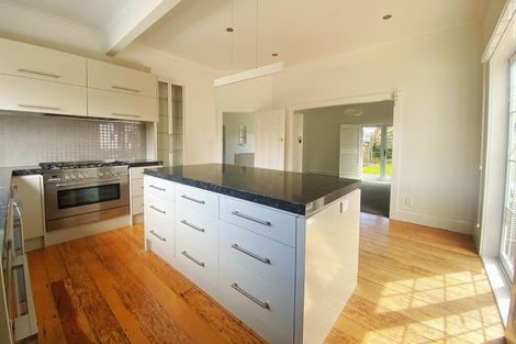 Photo of property in 8 Bracken Avenue, Takapuna, Auckland, 0622