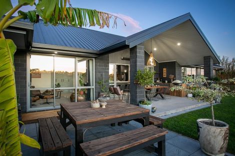 Photo of property in 15 Shadbolt Drive, Leamington, Cambridge, 3432