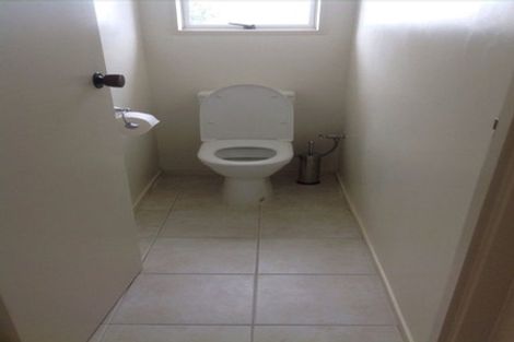 Photo of property in 2/13 Alexander Street, Papakura, 2110