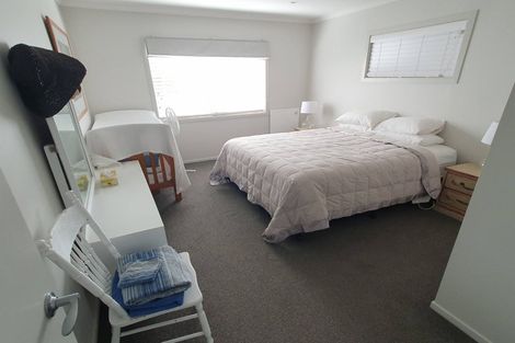 Photo of property in 29 Taonui Street, Waitarere Beach, Levin, 5510