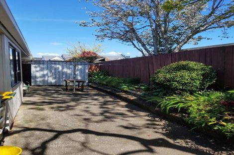 Photo of property in 1/10 Everingham Place, Sunnyhills, Auckland, 2010