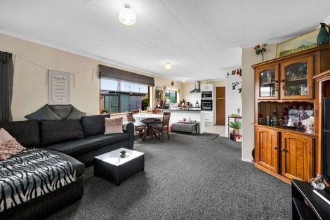 Photo of property in 2a Wera Street, Hawera, 4610