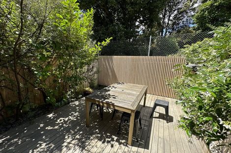 Photo of property in Nouvo Apartments, 9/21 Rugby Street, Mount Cook, Wellington, 6021