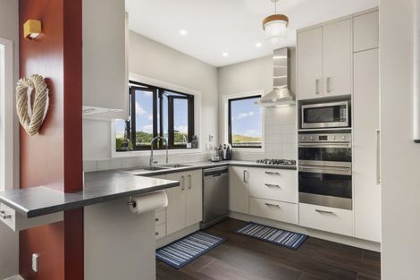 Photo of property in 8 Carmichael Street, Johnsonville, Wellington, 6037