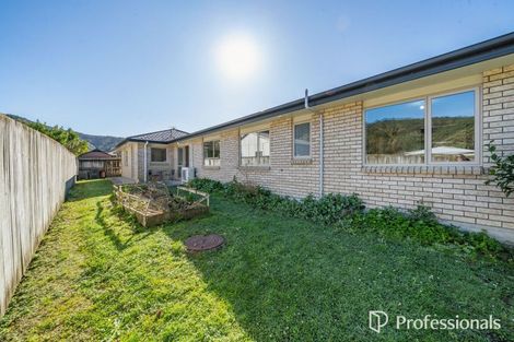 Photo of property in 21 Sun Valley Grove, Wainuiomata, Lower Hutt, 5014