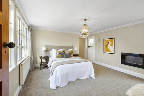 Photo of property in 103 Fulford Street, New Plymouth, 4310