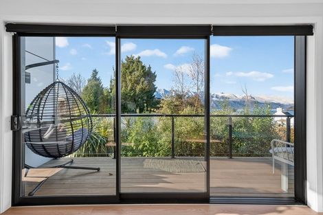Photo of property in 5c Aspen Grove, Fernhill, Queenstown, 9300