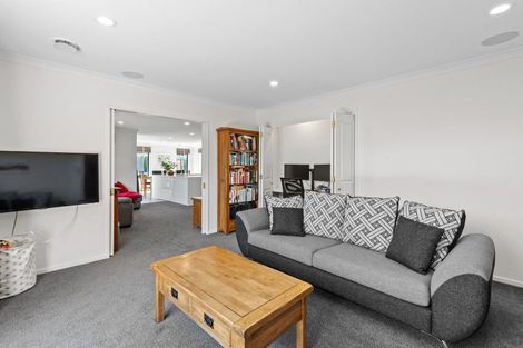 Photo of property in 7 Juliet Place, Rolleston, 7614