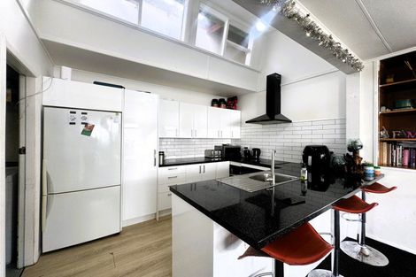 Photo of property in 16 Forth Street, Levin, 5510