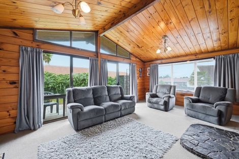 Photo of property in 11 Amun Place, Pomare, Rotorua, 3015