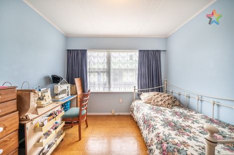 Photo of property in 22 Ruthven Road, Wainuiomata, Lower Hutt, 5014