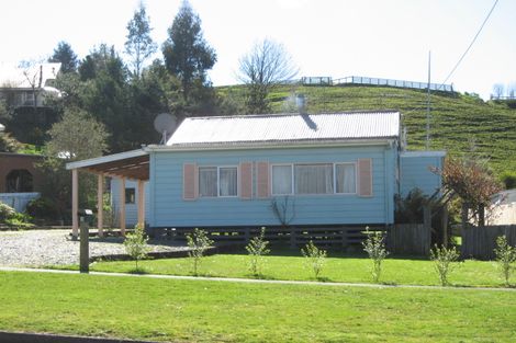 Photo of property in 3 Goldfinch Street, Taihape, 4720