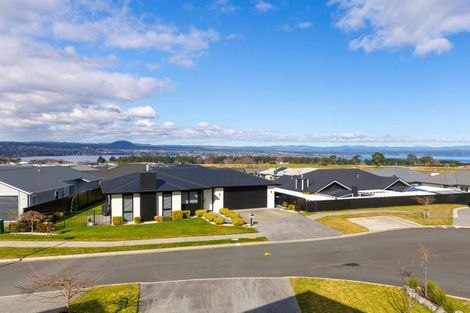 Photo of property in 28 Blue Dun Place, Nukuhau, 3330