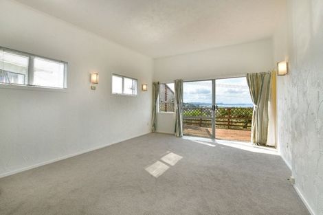Photo of property in 22 Scott Road, Stanmore Bay, Whangaparaoa, 0932
