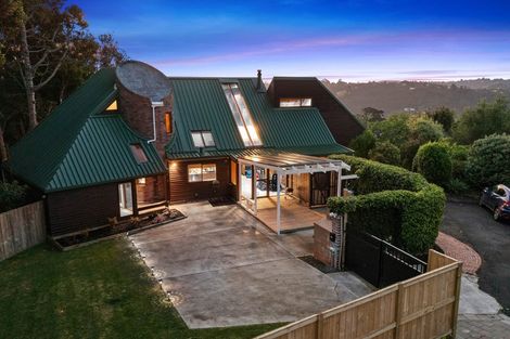 Photo of property in 157 Schnapper Rock Road, Schnapper Rock, Auckland, 0632