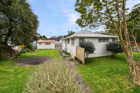 Photo of property in 20 Hyperion Drive, Randwick Park, Auckland, 2105