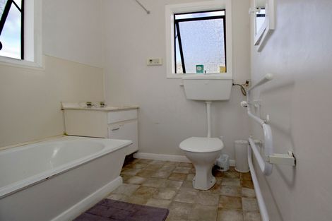 Photo of property in 25 Haig Street, Waterloo, Lower Hutt, 5011