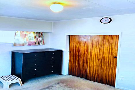 Photo of property in 2/28 Alfriston Road, Manurewa East, Auckland, 2102