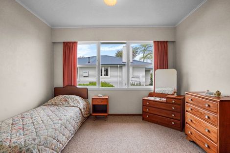 Photo of property in 1 Sunnyside Road, Nawton, Hamilton, 3200