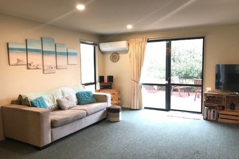 Photo of property in 6a Japonica Drive, Beach Haven, Auckland, 0626